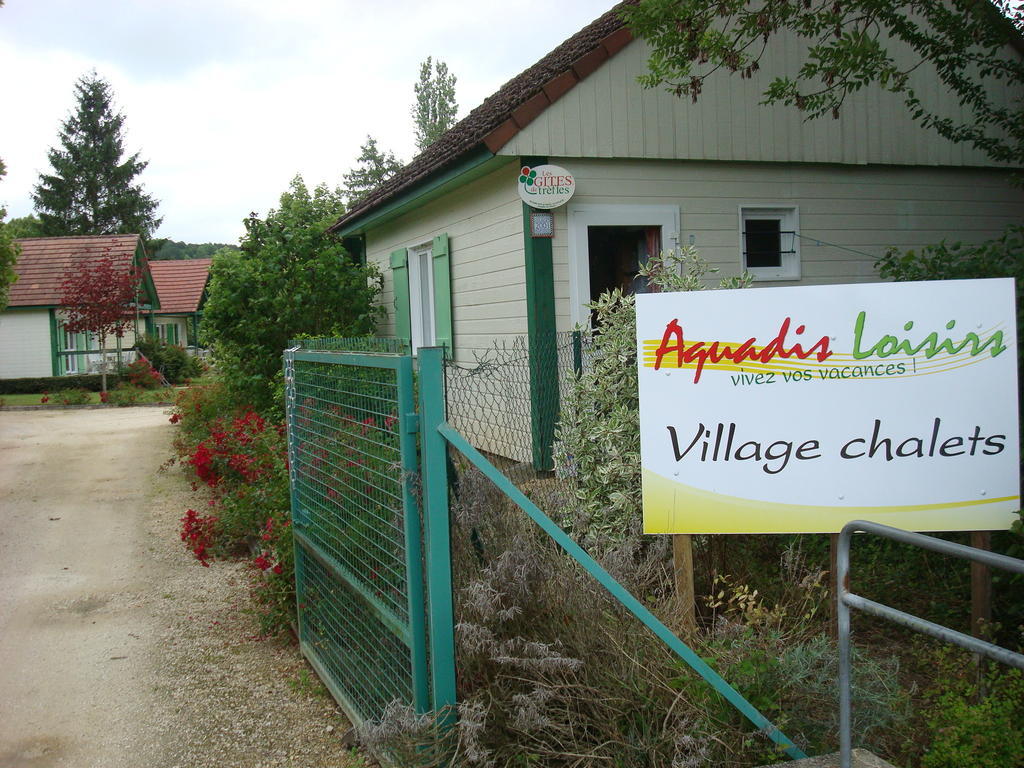 Village-Chalets Le Ru Du Pre Deux Rivieres 部屋 写真